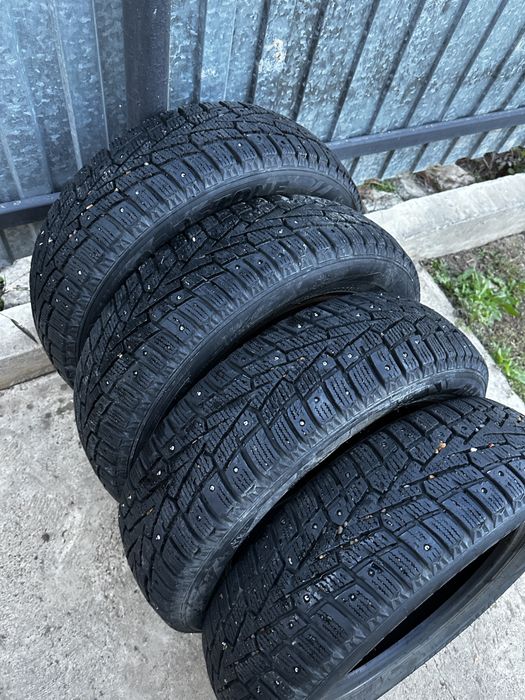 Продам покрышку зимные шипованные
