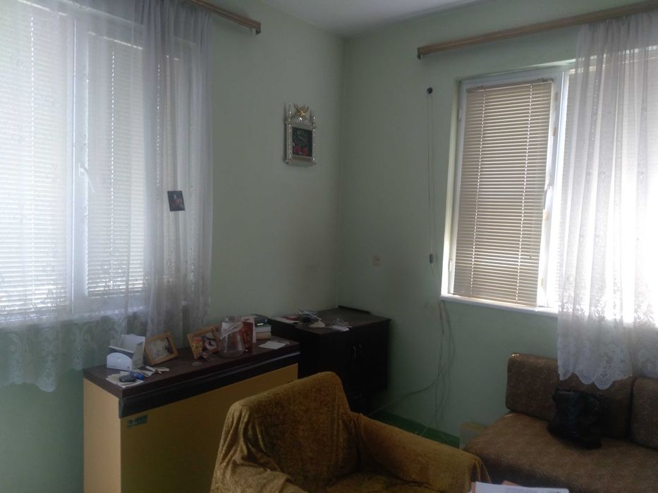 Продава се Етаж от къща в Ивайловград - 100 кв.м за 250 €/кв.м - Снимка #5