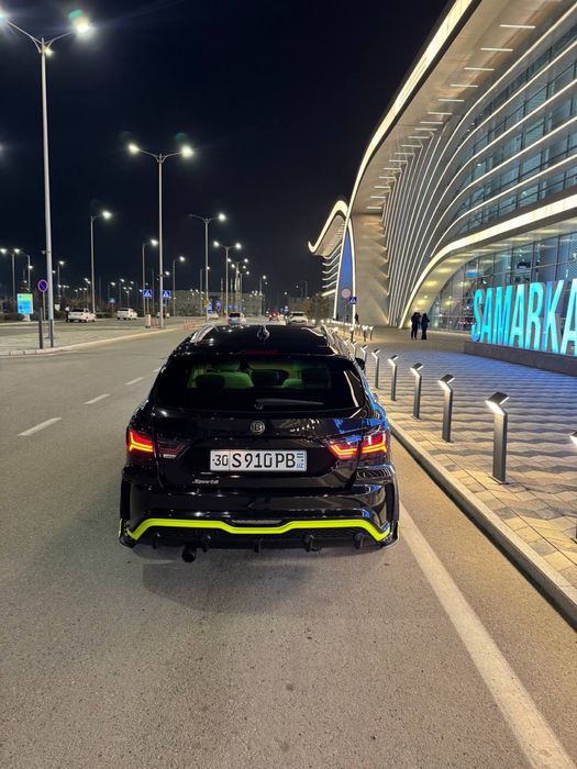 Lada vesta kross