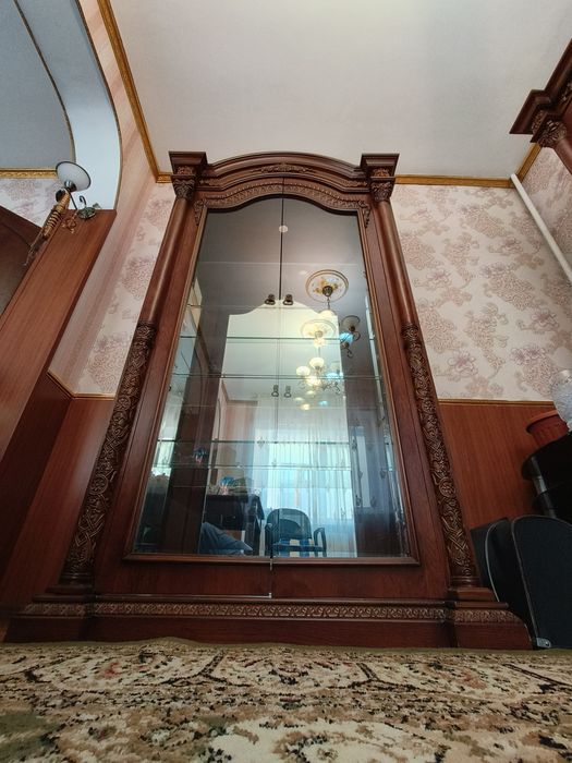 Качественный шкаф в гостиную