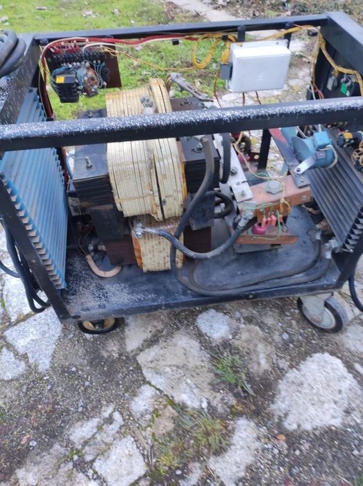 Електрожен.     .