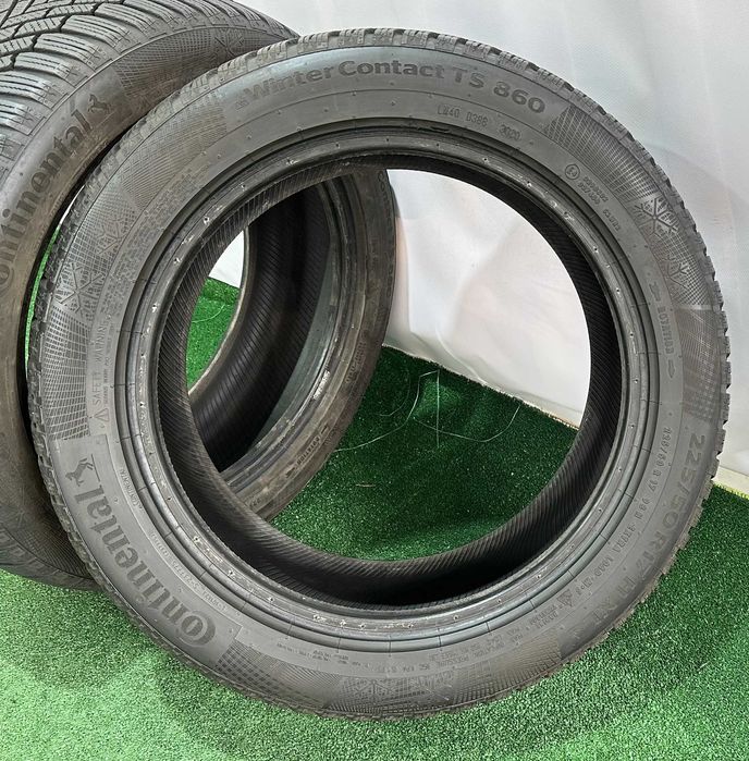 2бр 225/50r17 CONTINENTAL зимни