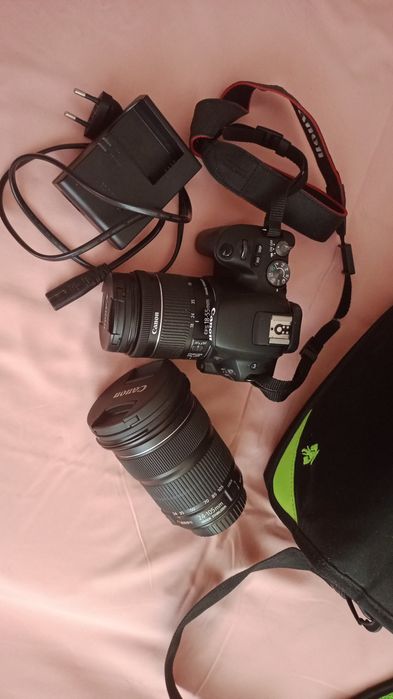 Зеркальная камера Canon EOS 200D