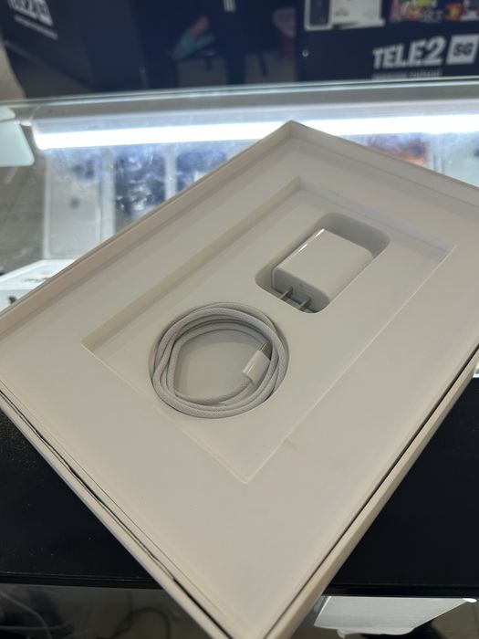 Ipad A16 обсалютно новый