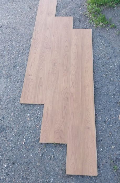 Ламинат б/у 15кв.м Германия.