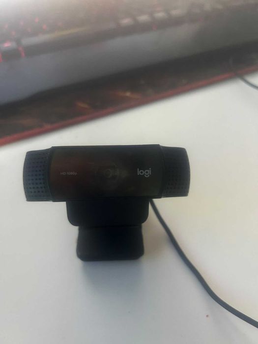 Camera Web Logitech 1080p