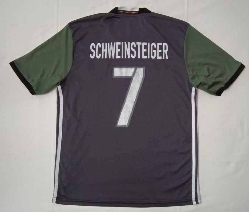 Adidas Germany #7 Schweinsteiger 2015/17 Away Jersey тениска M Адидас