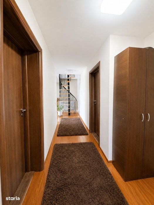 Casa individuala  +311mp teren zona Calea Poplacii