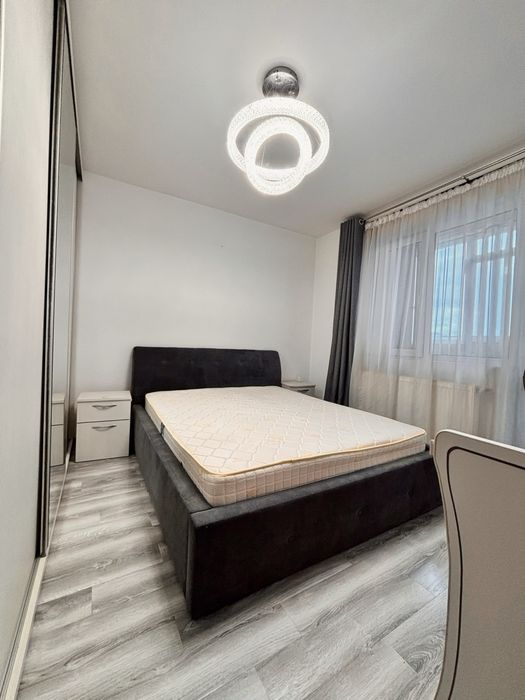 Proprietar- Apartament 3 camere + 1 loc de parcare