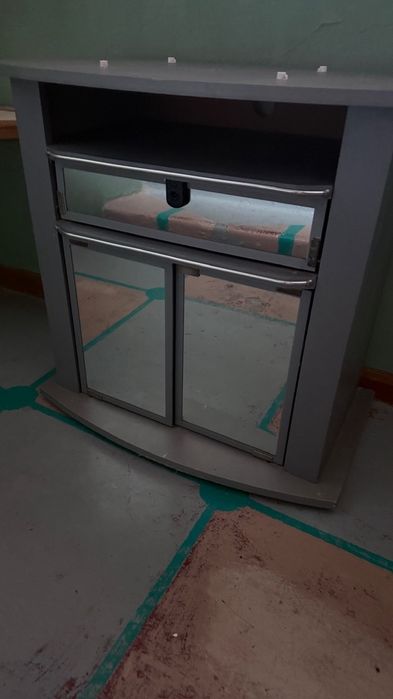 Тумба под телевизор