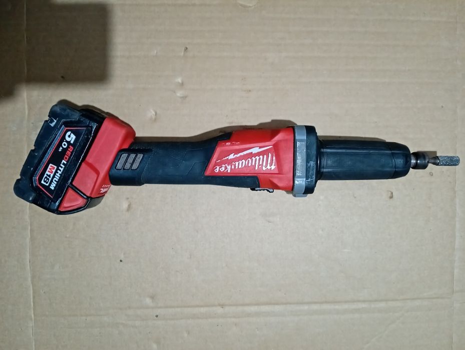 Biax Milwaukee M18 FDG