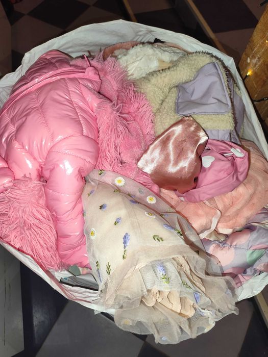 Предлагаме дрешки за момиченца, зимни,летни,пролетни,Есенни,