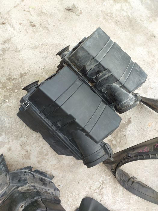 Мерседес w124  запчасти разные