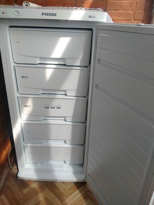 Продам морозильную камеру
