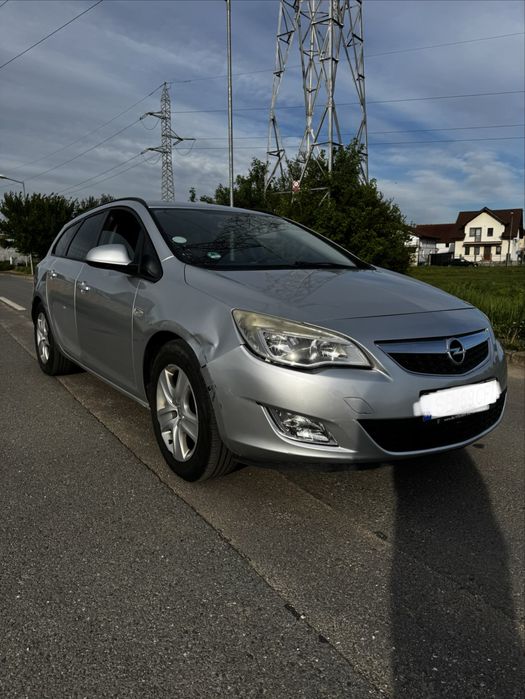 OPEL Astra 2011 — imagine 2