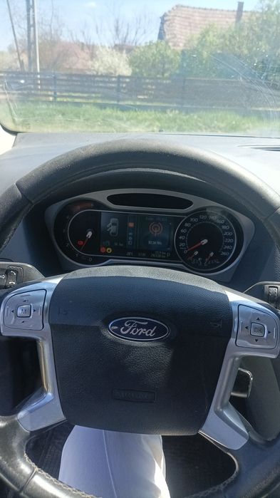 Vând ford  Mondeo