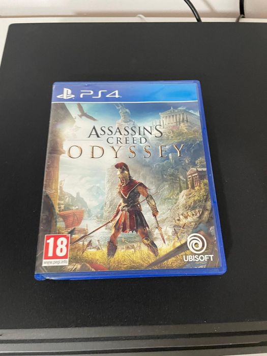 Vând PlayStation 4 Pro 1Tb