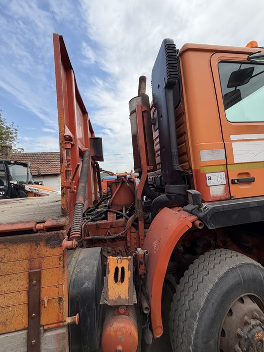 Camion OAF 26.372