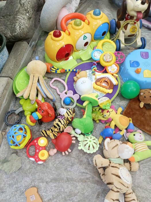 Игрушки, погремушки для малыша