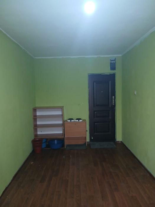 Продается комната в комуналке