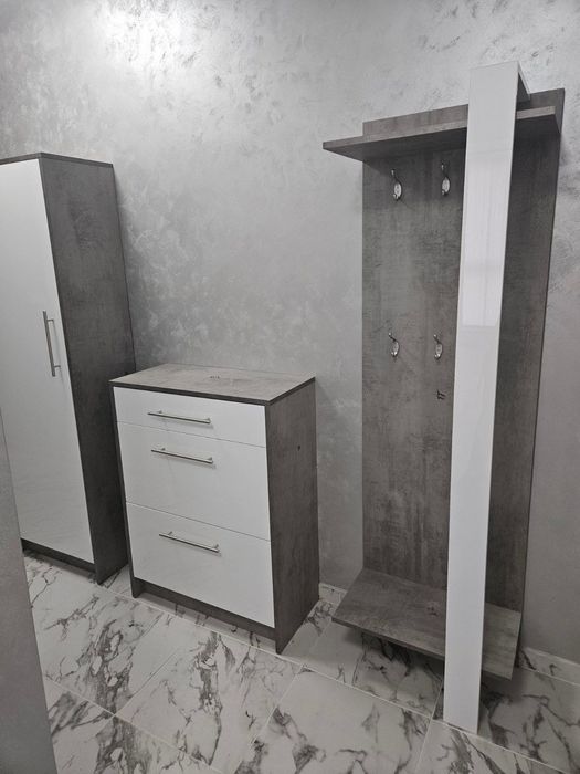 Дава се под наем Двустаен апартамент в Пловдив, Въстанически - 65 кв.м за 409 € - Снимка #2