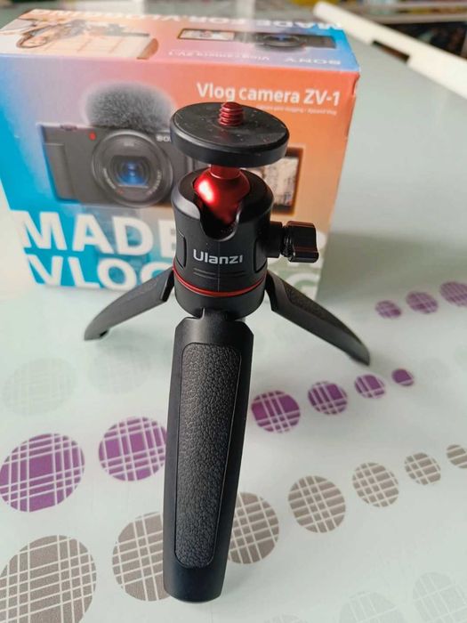 Vand Cameră Video Sony ZV-1 (Vlog Camera)