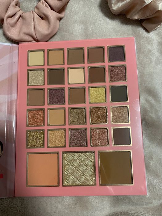 Сенки за очи палитра