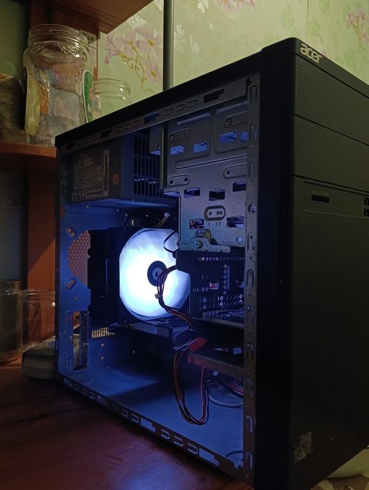 Компьютер средний