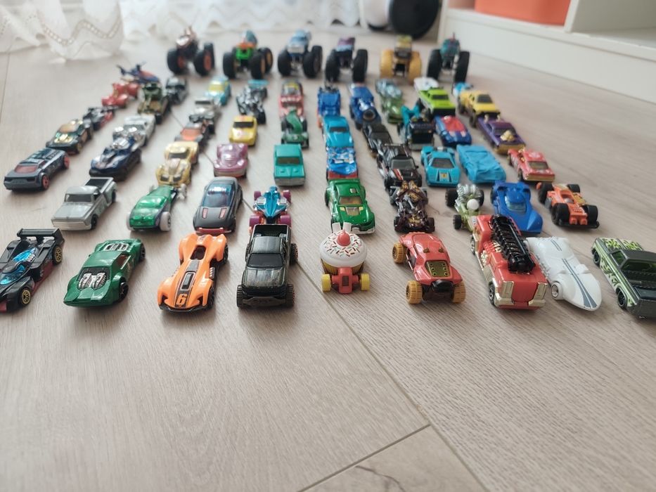 Masini hotwheels