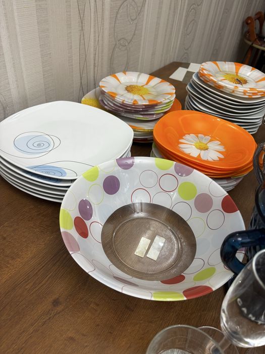 Вся посуда за 10 000 тг.