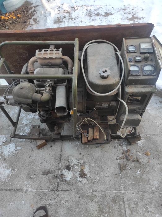 Генератор СССР бензиновый б/ у
