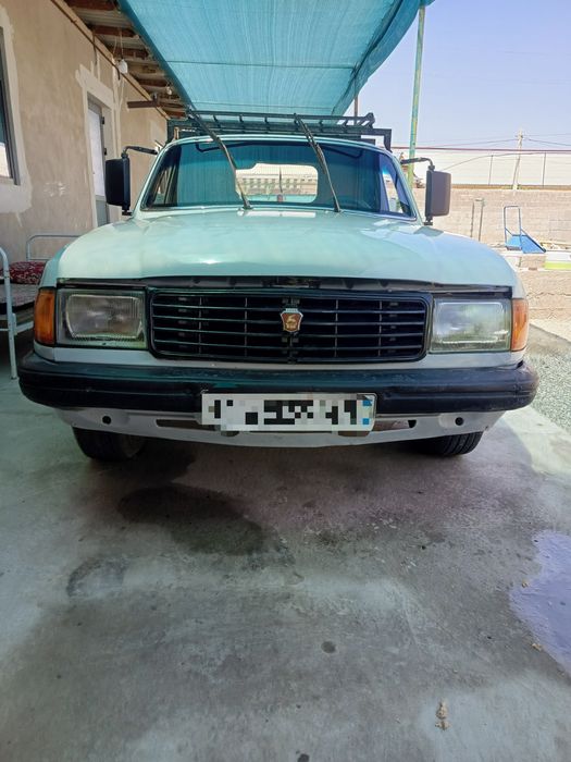 volga gaz 3129 sotiladi