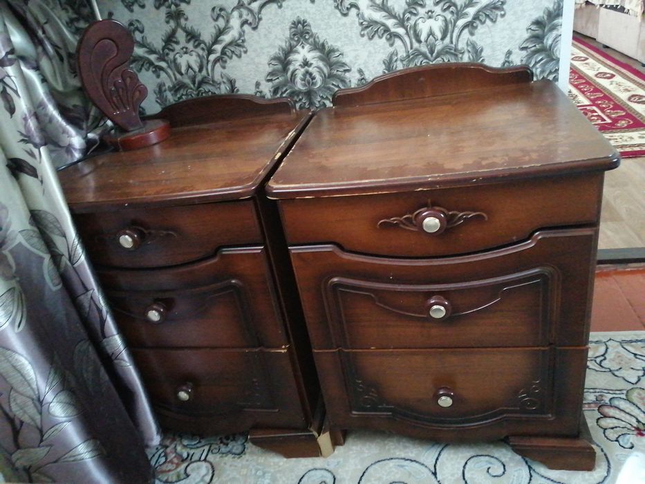 Продам спальный гарнитур