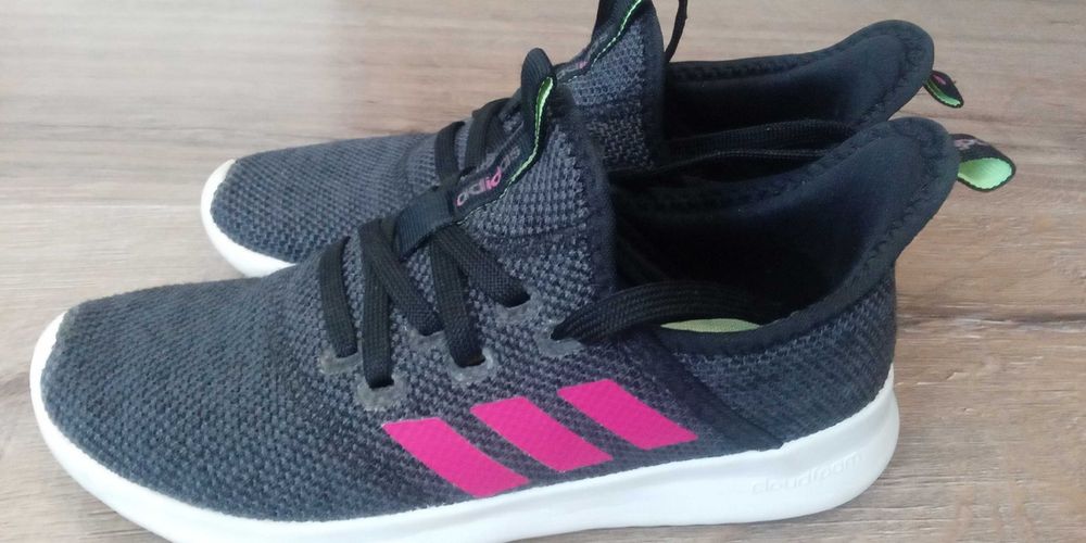 Детски маратонки Adidas 35 1/2