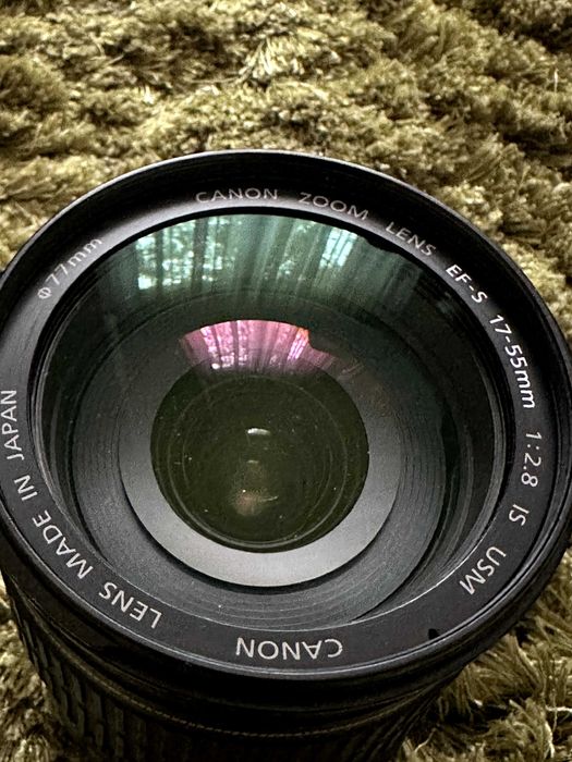 Canon EF-S 17-55mm f/2.8 IS USM