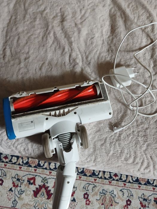 Продам  пылесос  Xiaomi