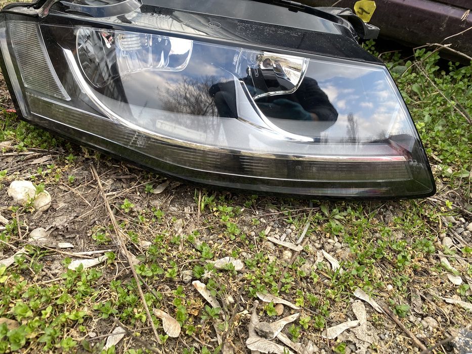 Far Audi A4 B8 2007 - 2011 far dreapta