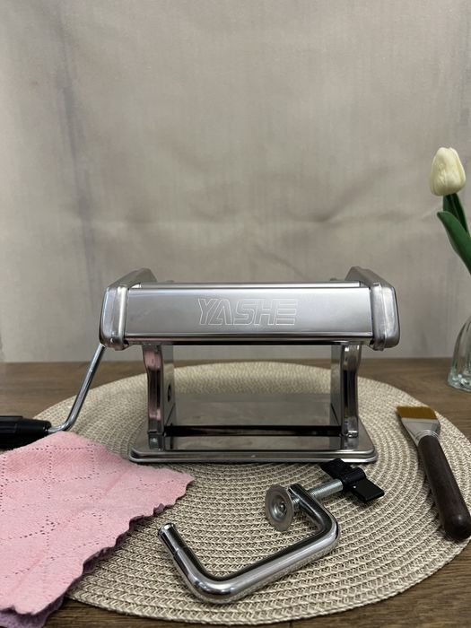 Ръчна машина за прясна паста YASHE QF-150