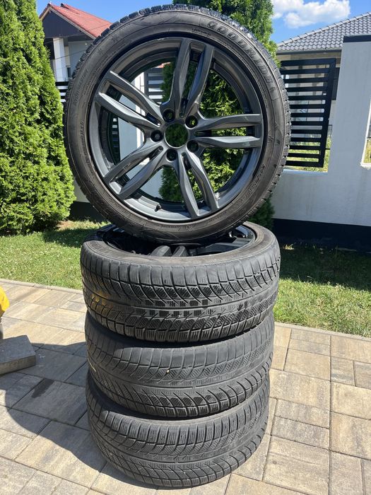 Jante 8x18 / 5x120 / 245/45 R18 100V