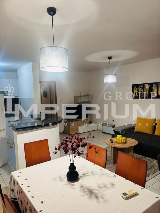 Дава се под наем Двустаен апартамент в Варна, Червен площад - 64 кв.м за 488.58 € - Снимка #3