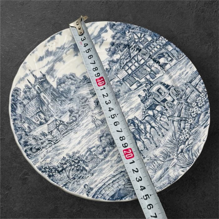 Италиански порцеланови чинии комплект