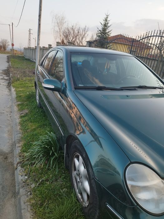 Автомобил за продажба