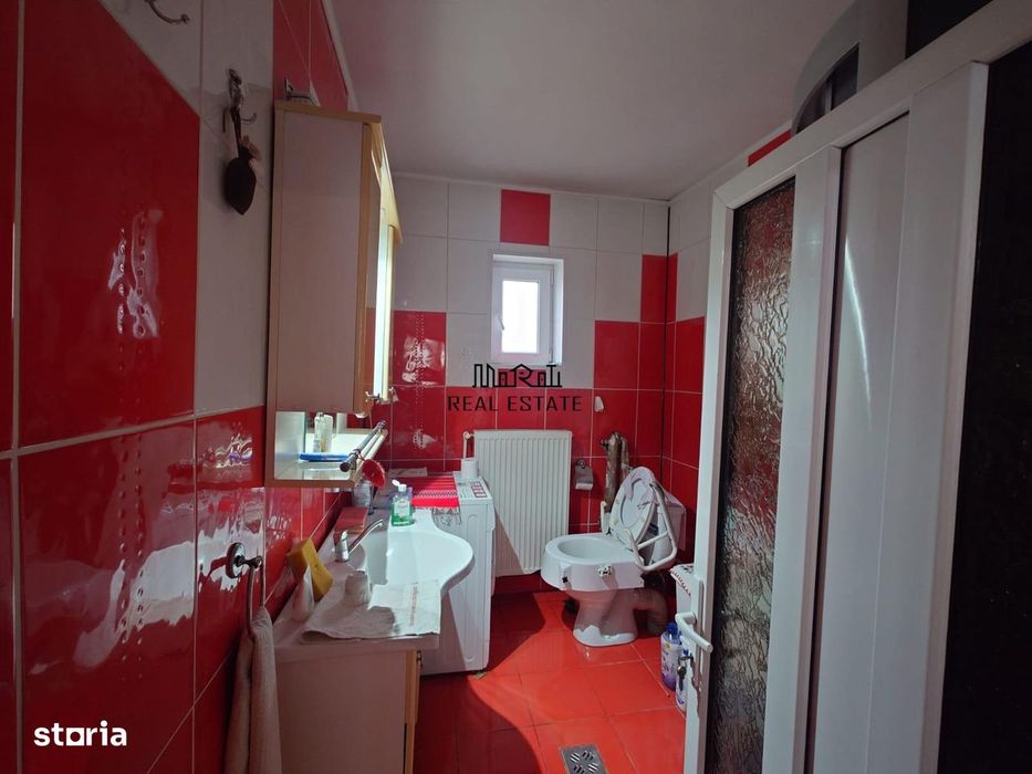 Casa si Teren Brad la drum european