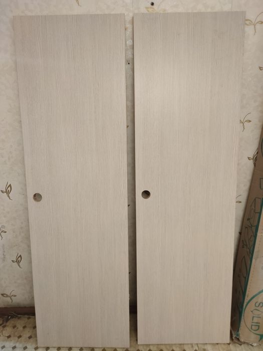 Продам двери межкомнатные.