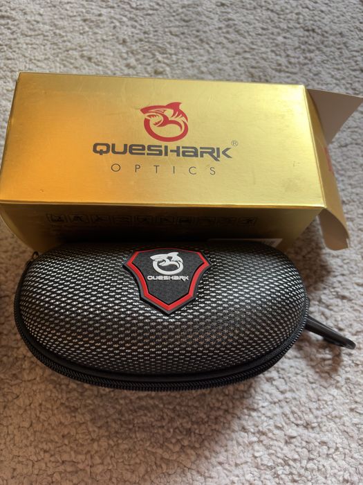 Ochelari de ciclism polarizati Queshark roz sau albastru