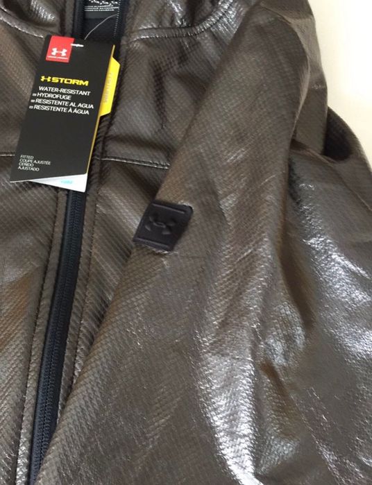 Under Armour • USA