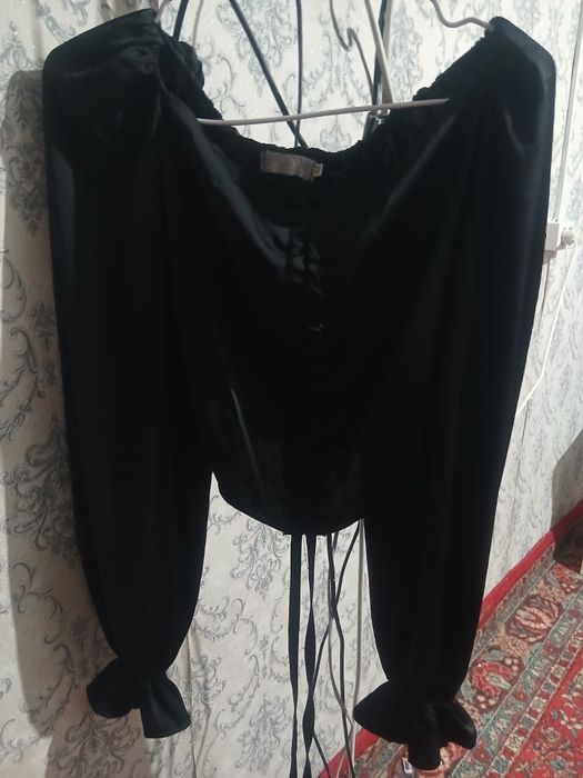 Платье Б/У по 1000