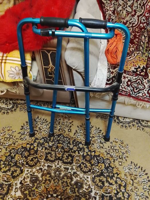Ходунки для взрослых