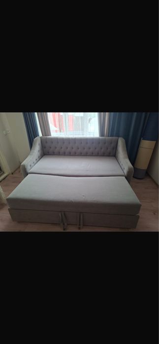 Диван срочно продам