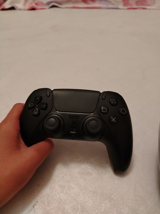 Пластеишын 5 4 игры 2 джостика